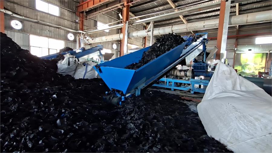 Industrial recycling machinery